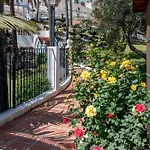 Διαμέρισμα Oasis 16 *