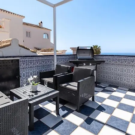 Oasis 16 Nerja