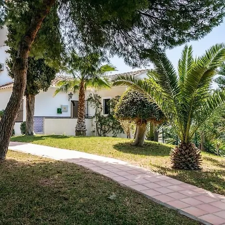 Oasis 16 Nerja