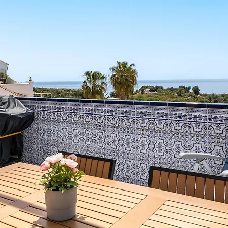Oasis 16 Nerja